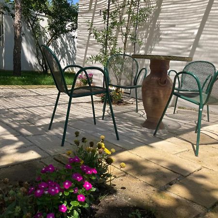 Agriturismo Tenuta La Monaca Aradeo Dış mekan fotoğraf